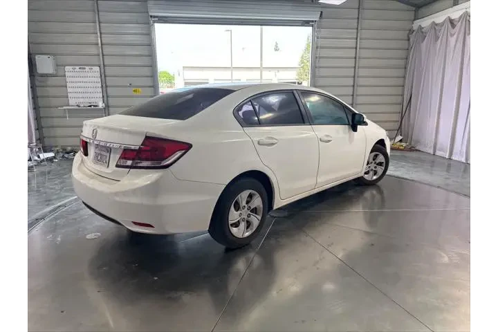 $11477 : Honda Civic 2014 LX 4dr Seda image 5