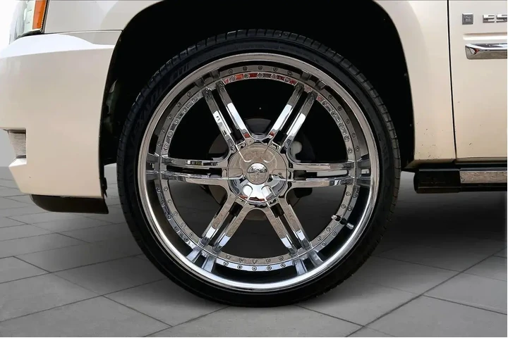 $13295 : Cadillac Escalade 2008 AWD P image 10