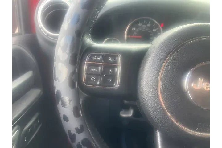 $12370 : Jeep Wrangler Unlimited 2013 image 7