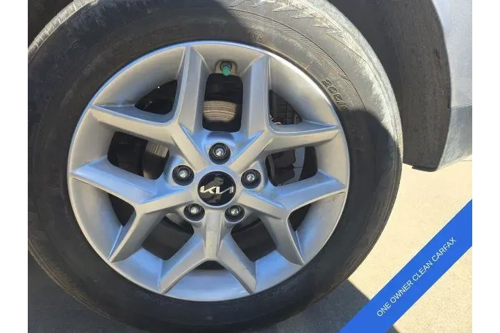 $14977 : Kia Soul 2024 S 4dr Crossove image 6