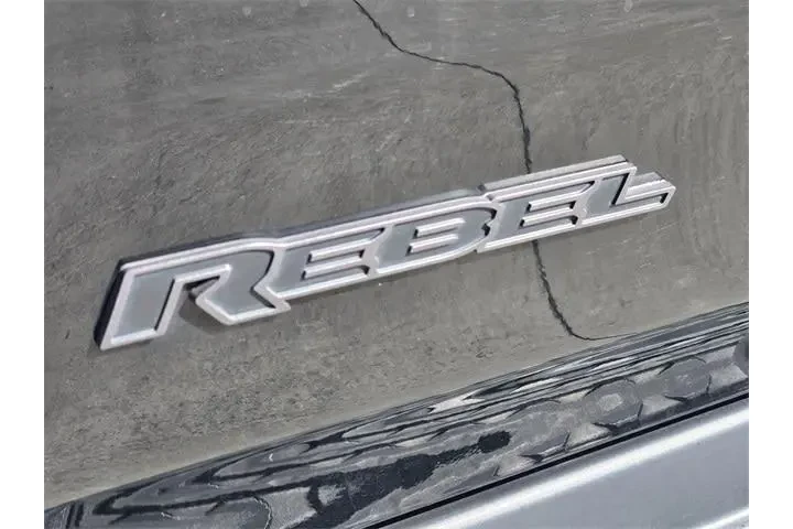 $37278 : Ram 1500 2022 4x4 Rebel 4dr image 10