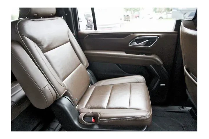 $38000 : Chevrolet Suburban 2021 4x4 image 10