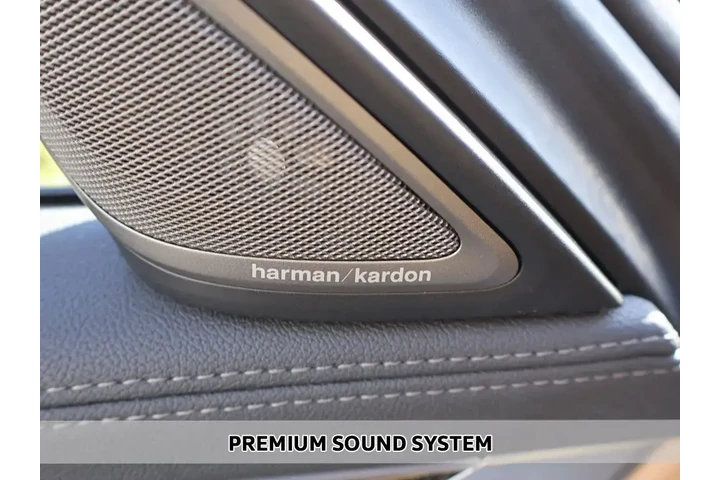 $39990 : BMW 7 Series 2022 740i 4dr S image 4