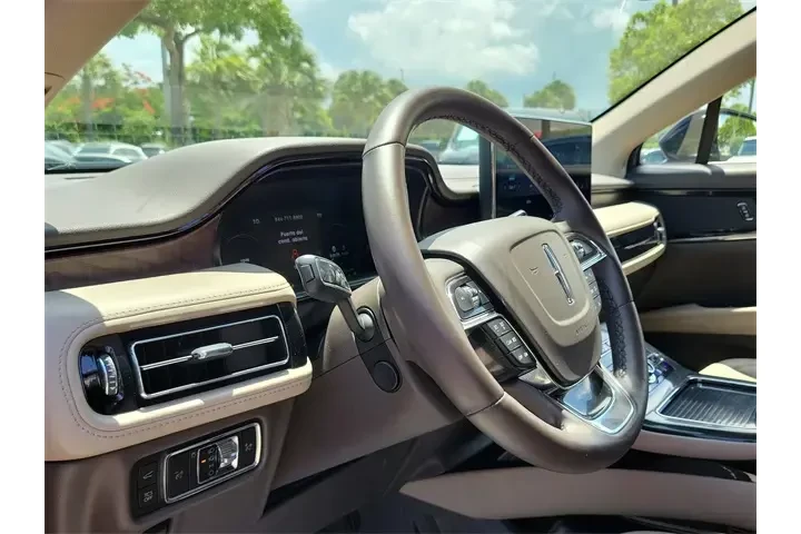 $34590 : Lincoln Nautilus 2023 Reserv image 8