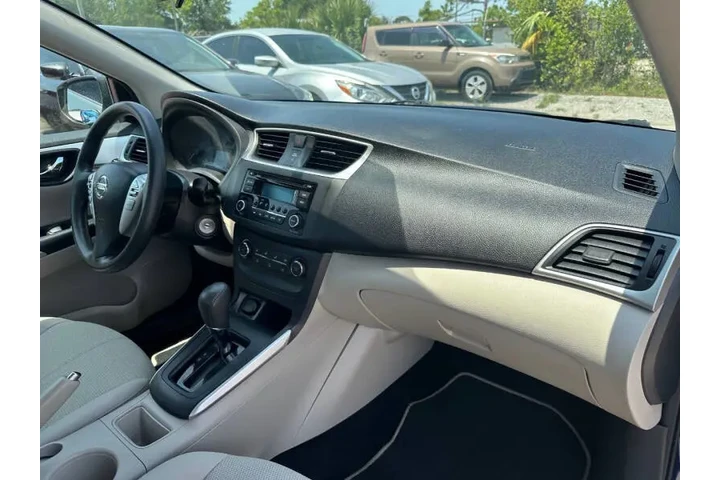 $9297 : 2017 Sentra S image 7