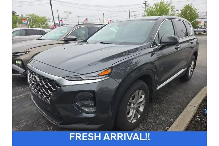 $16950 : Hyundai SANTA FE 2020 SE 4dr image 4