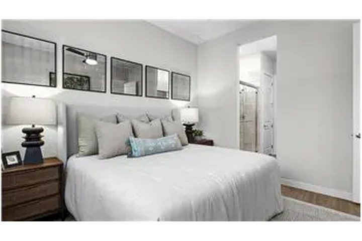 $1448 : Rental property with 1 bedro image 10