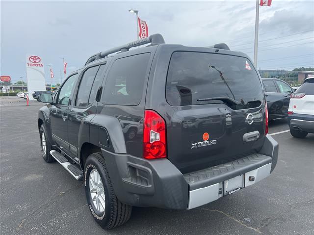 $20990 : PRE-OWNED 2015 NISSAN XTERRA S image 5