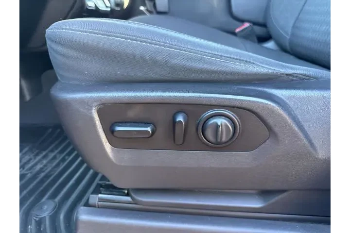 $36318 : Chevrolet Silverado 2500HD 2 image 7