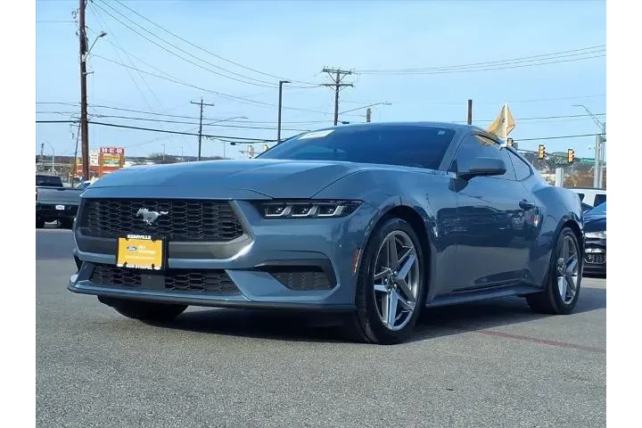 $31579 : Ford Mustang 2024 EcoBoost 2 image 10