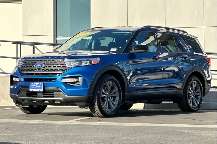 $27800 : Ford Explorer 2022 XLT 4dr S image 7