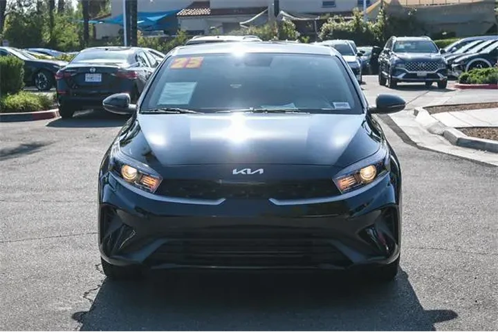 $16800 : Kia Forte 2023 LXS 4dr Sedan image 2