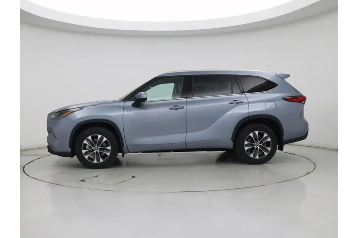 $35998 : Toyota Highlander 2021 AWD X image 3
