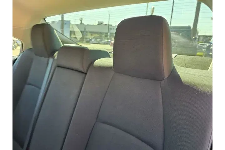 $22990 : Toyota Corolla 2022 LE 4dr S image 10