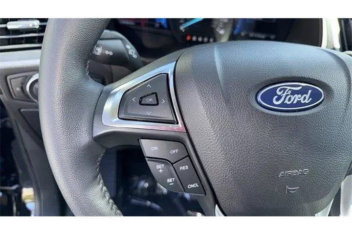 $31627 : Ford Edge 2023 AWD SEL 4dr C image 10