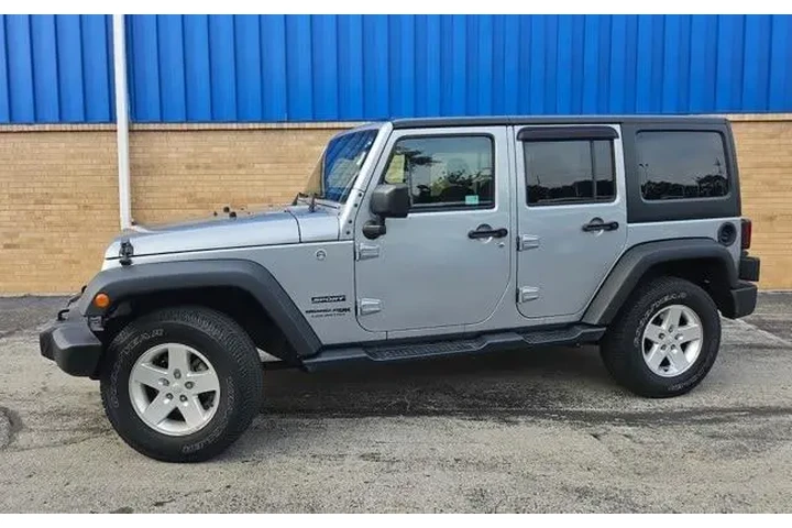 $22498 : Jeep Wrangler JK Unlimited 2 image 7