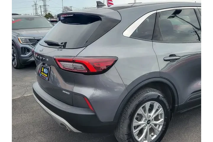 $23922 : Ford Escape 2023 AWD Active image 7