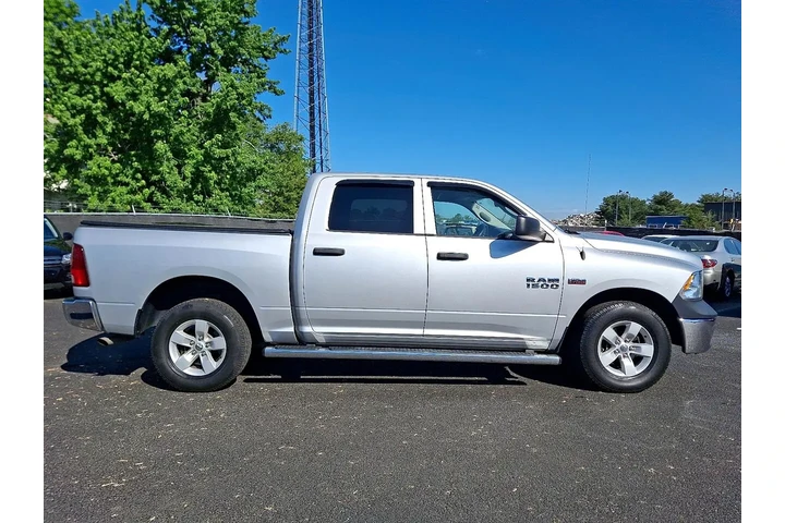 $19900 : 2017 RAM 1500 Tradesman Crew image 7