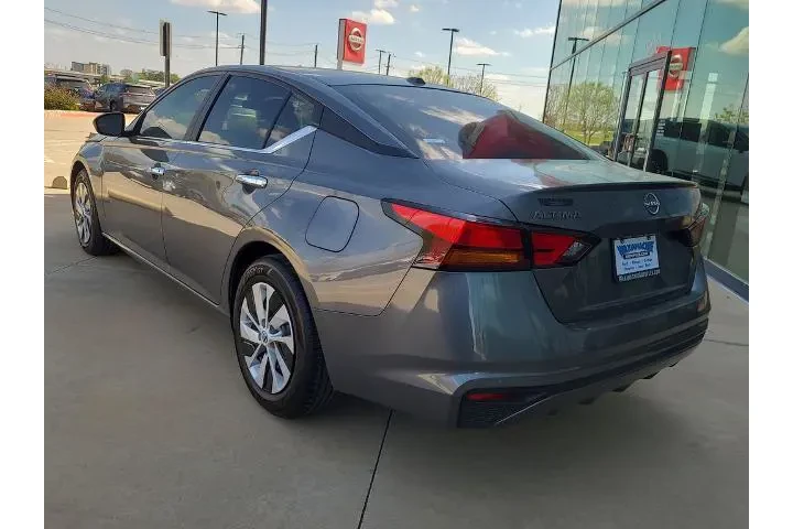 $25200 : Nissan Altima 2025 2.5 S 4dr image 4