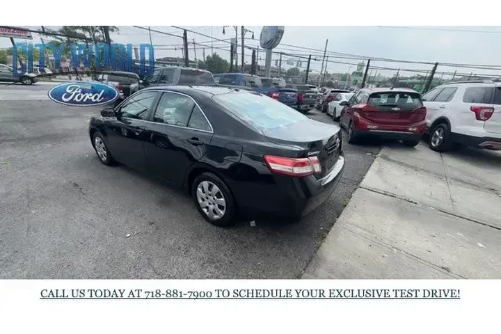 $8288 : Toyota Camry 2011 SE 4dr Sed image 3