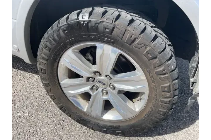 $31000 : Ford F-150 2018 4x4 Platinum image 5