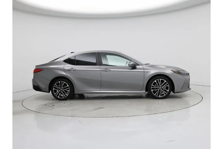 $34998 : Toyota Camry 2025 LE 4dr Sed image 7