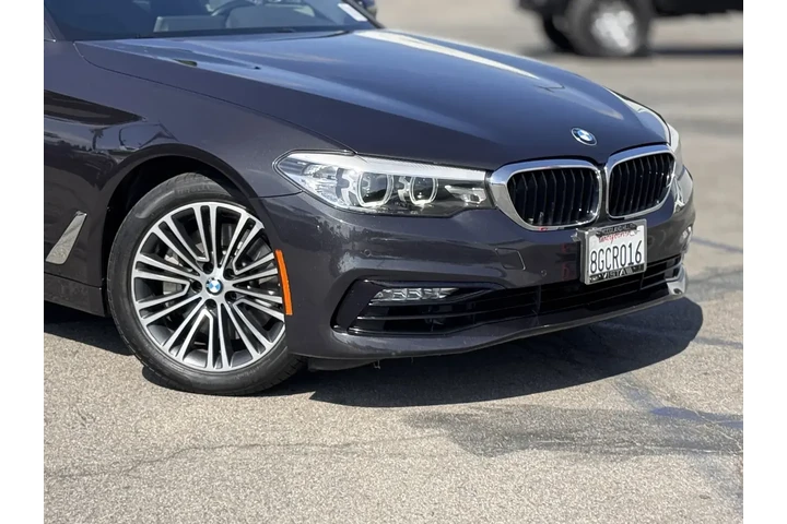 $14992 : BMW 5 Series 2018 530i 4dr S image 3