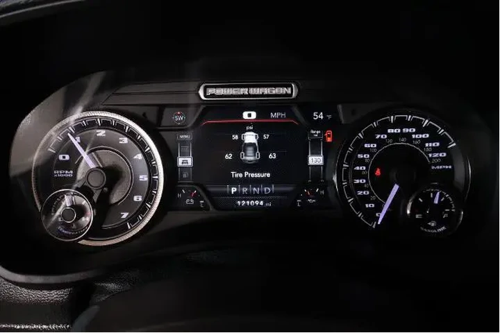 $34009 : Ram 2500 2019 4x4 Power Wago image 4