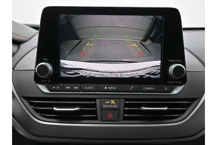 $23991 : Nissan Altima 2024 2.5 SR 4d image 4