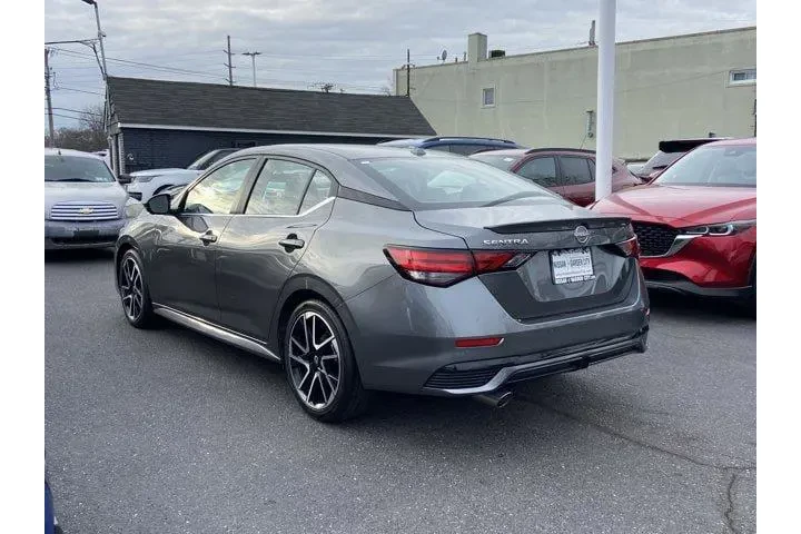 $19303 : Nissan Sentra 2025 SR 4dr Se image 6