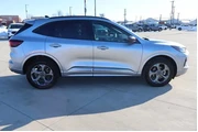 $26990 : Ford Escape 2023 AWD ST-Line thumbnail