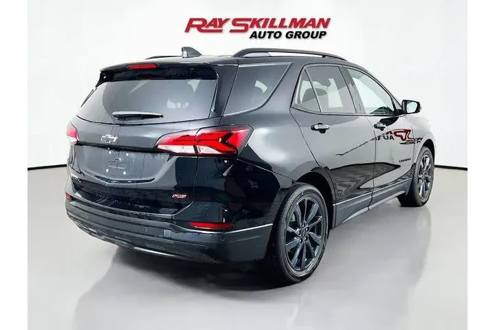 $29975 : Chevrolet Equinox 2024 RS 4d image 7