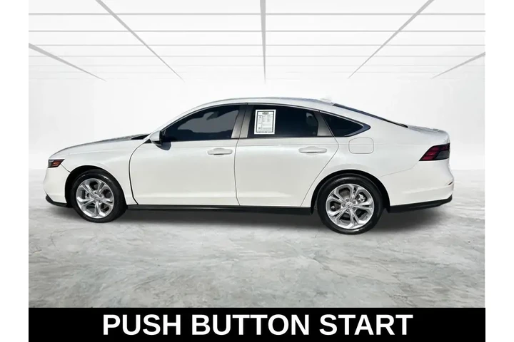 $21202 : Honda Accord 2024 LX 4dr Sed image 8