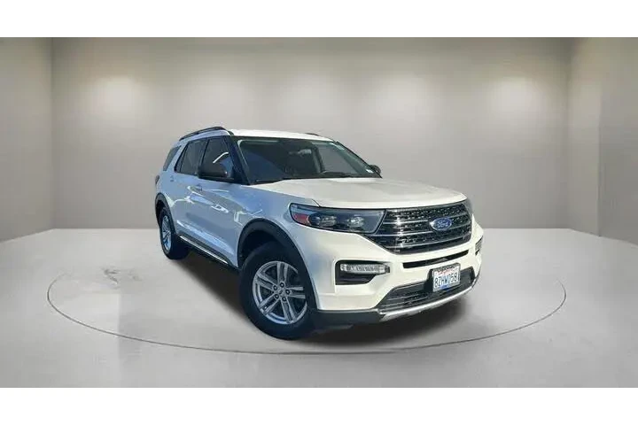 $33885 : Ford Explorer 2021 XLT 4dr S image 1