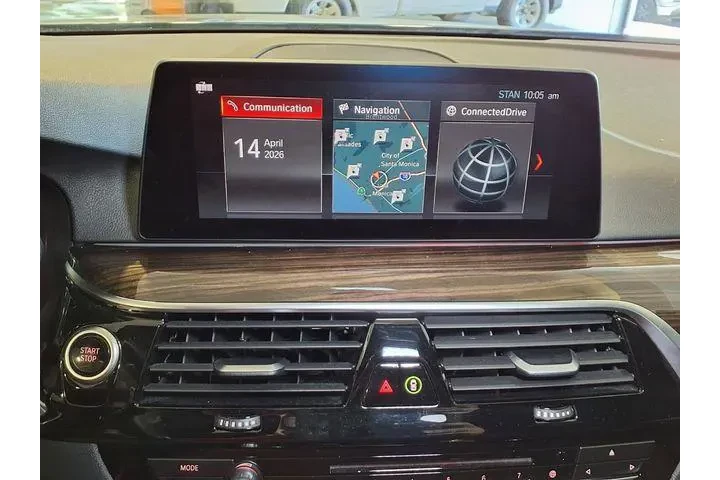 $16998 : BMW 5 Series 2019 530e iPerf image 6