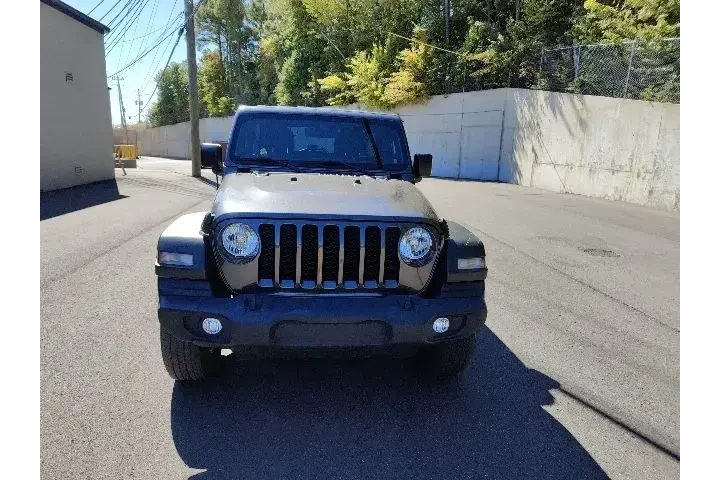 $28449 : Jeep Wrangler Unlimited 2021 image 7