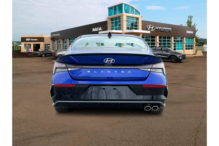 $25900 : Hyundai ELANTRA 2025 N Line image 6