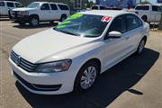 $8999 : 2014 Passat 2.5L S Sedan thumbnail