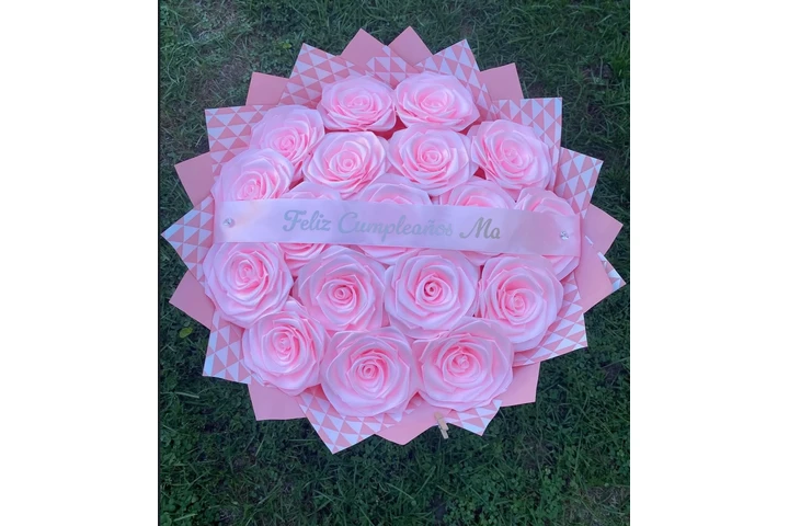 Arreglos florales image 6