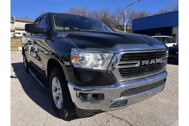 $18999 : 2019 RAM 1500 Big Horn image 3