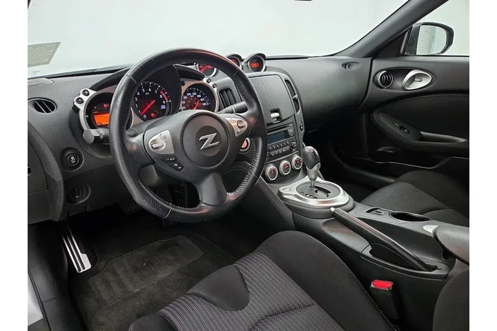 $24998 : Nissan 370Z 2019 Base 2dr Co image 9