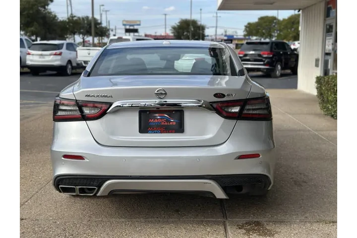 $19999 : 2020 Maxima 3.5 SV image 8