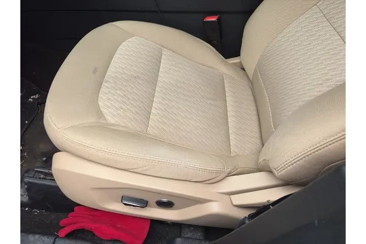 $10477 : Ford Explorer 2017 Base 4dr image 4