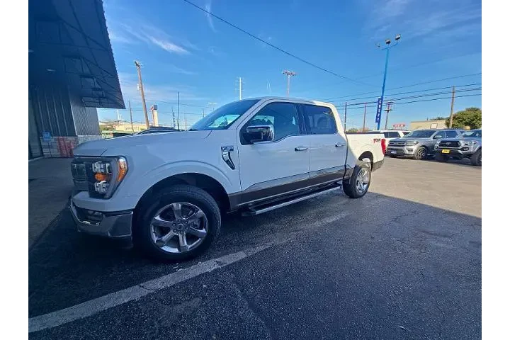 $33998 : Ford F-150 2022 4x4 Lariat 4 image 1