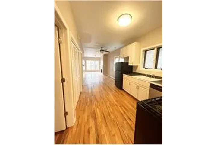 $2925 : Rental property with 3 bedro image 2