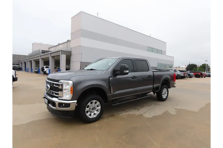 $39999 : Ford F-250 Super Duty 2023 4 image 2