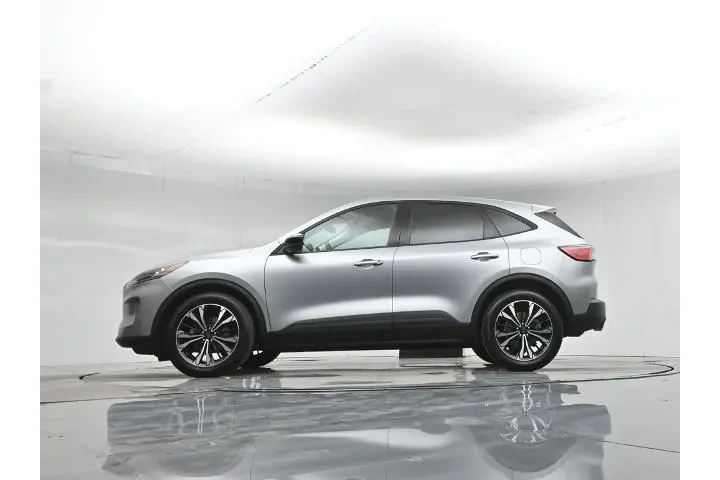 $20400 : Ford Escape 2022 SE 4dr SUV image 8