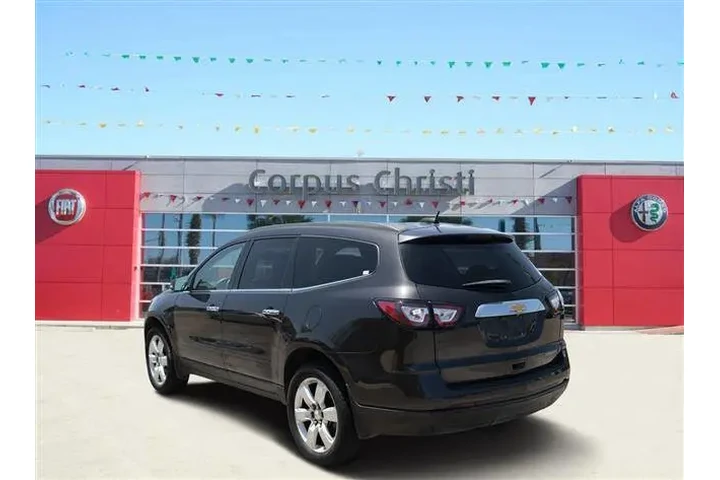 2016 Traverse LT image 6