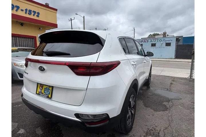 $16995 : 2021 Sportage LX image 8