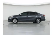 $18998 : Kia Forte 2023 LX 4dr Sedan thumbnail